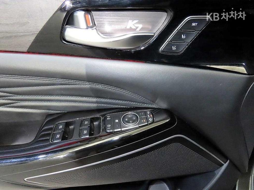 2021 - kia k7