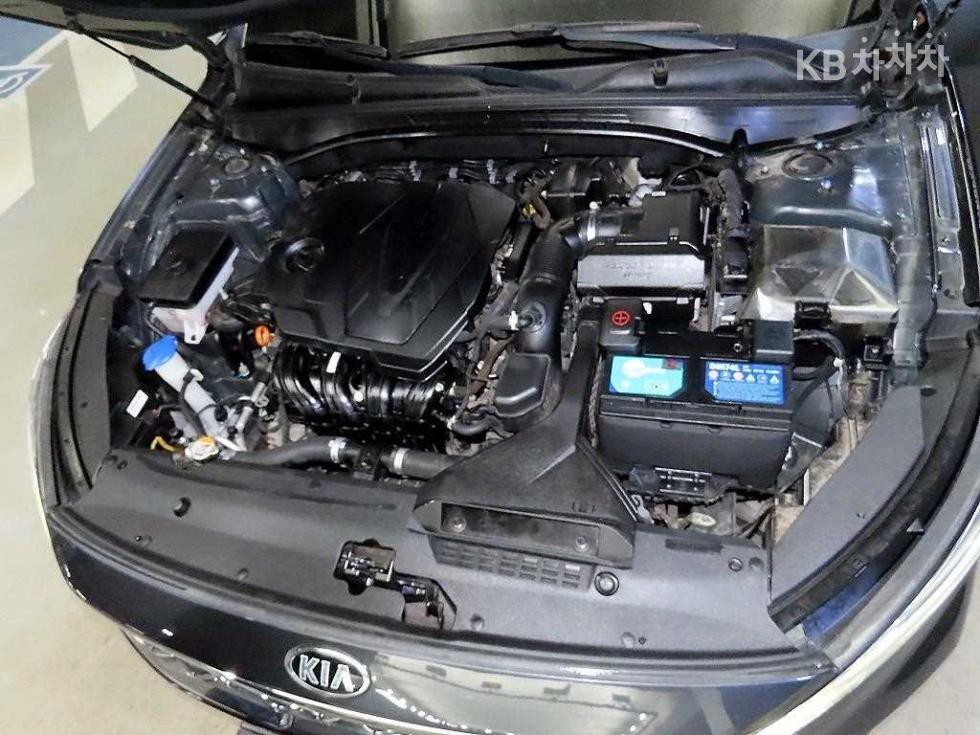 2021 - kia k7