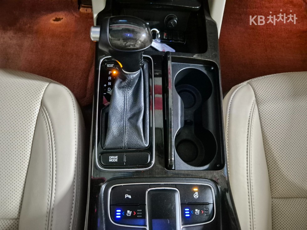 2013 - kia k7