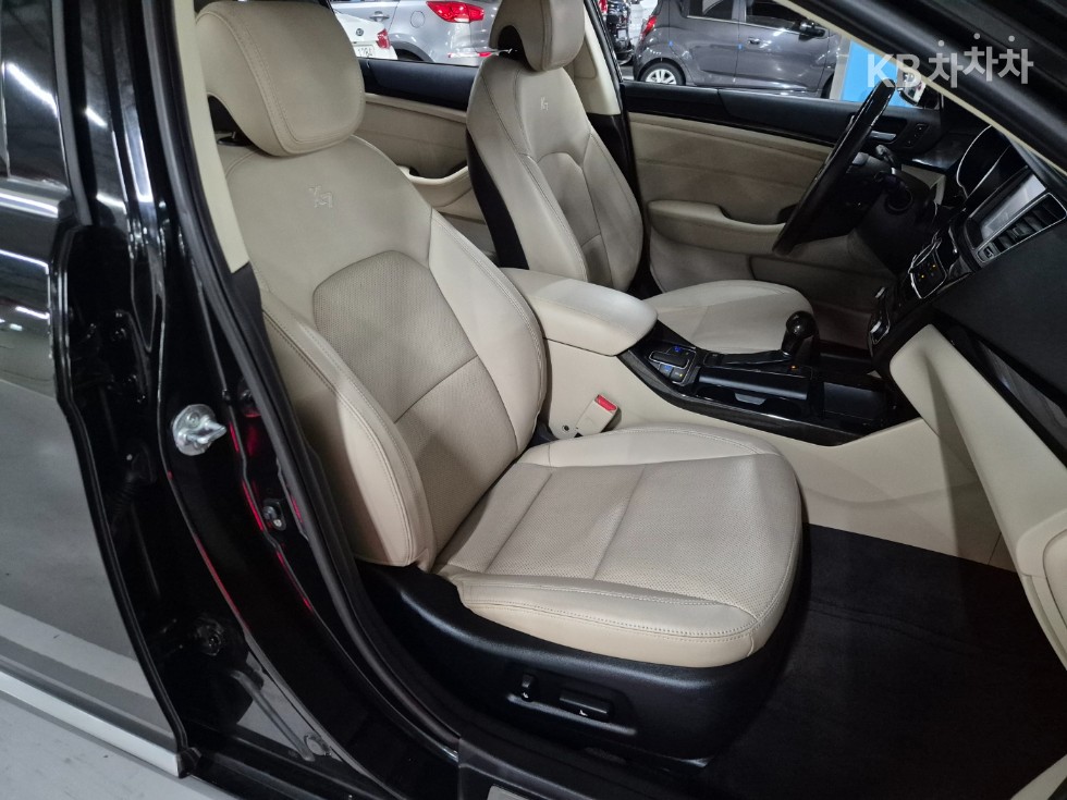 2013 - kia k7