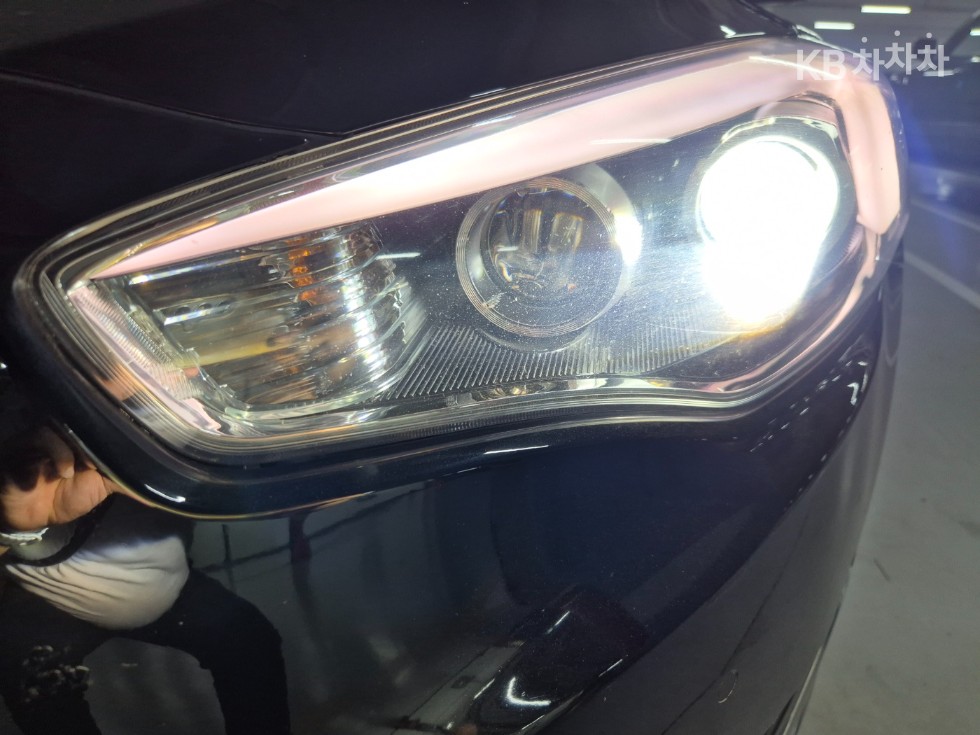 2013 - kia k7