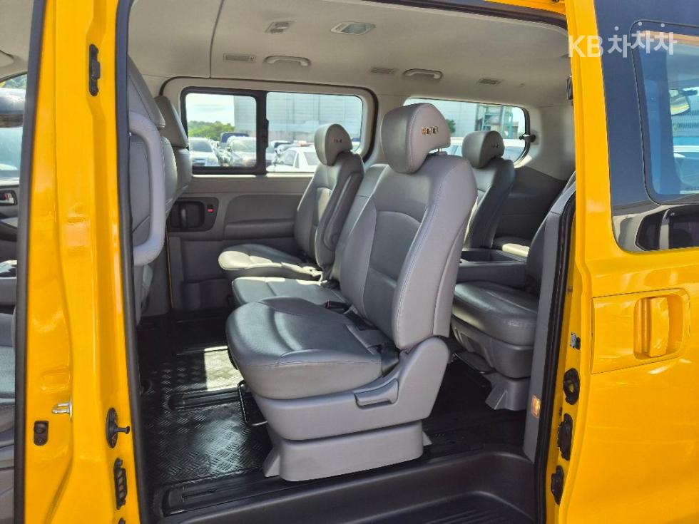 Hyundai Starex — miniaturë 8