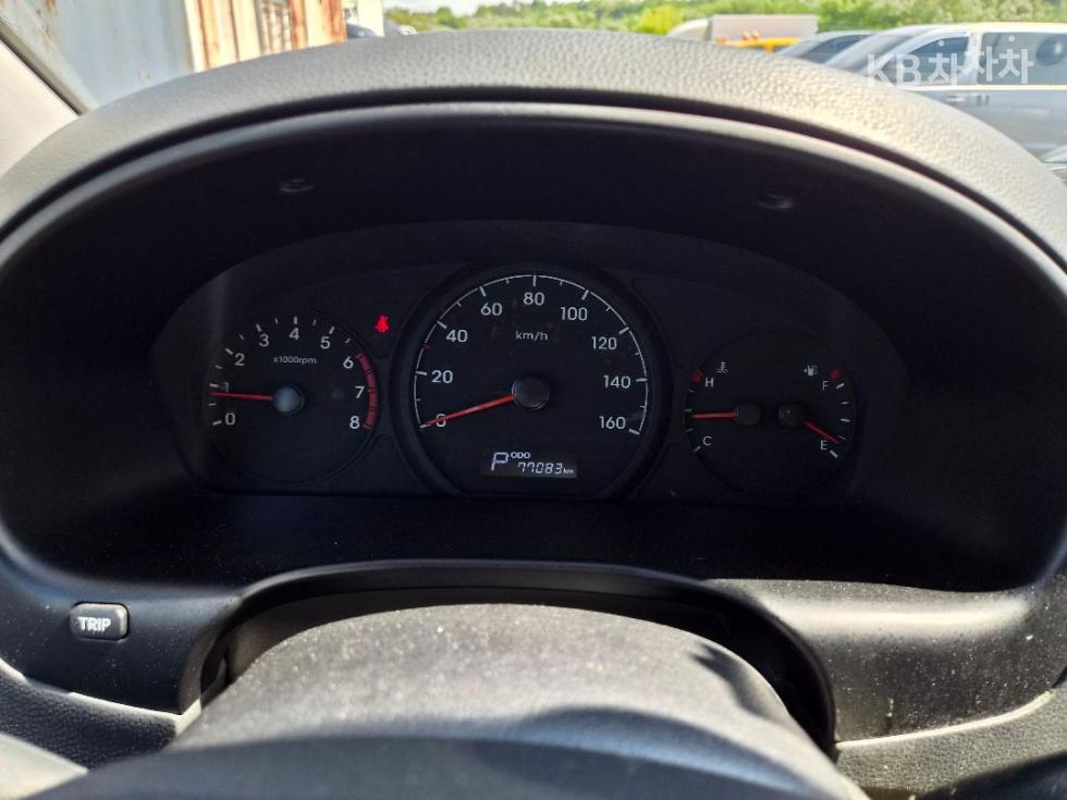 Hyundai Starex — miniaturë 12