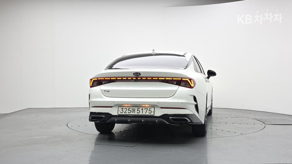 2020 - kia k5