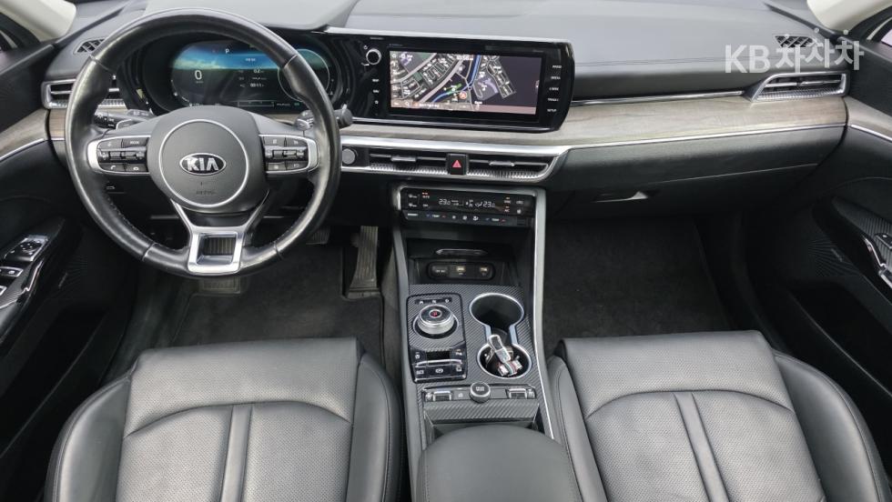 2020 - kia k5