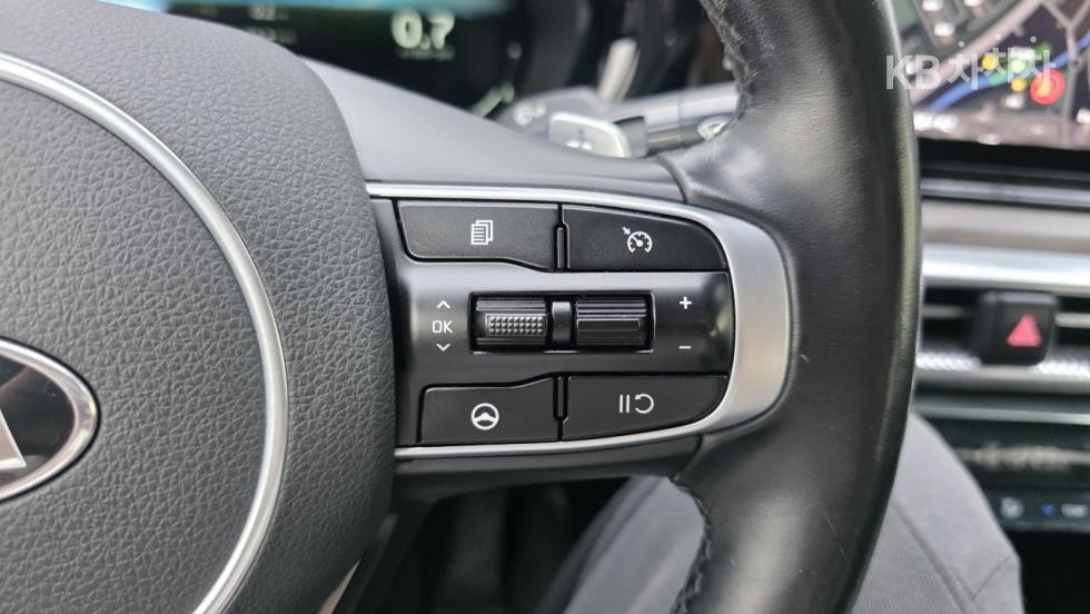 2020 - kia k5
