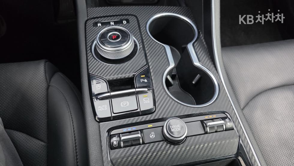 2020 - kia k5