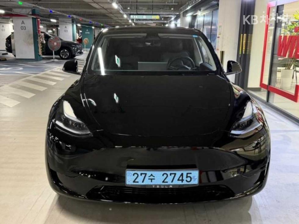 테슬라 Model Y RWD 기본형