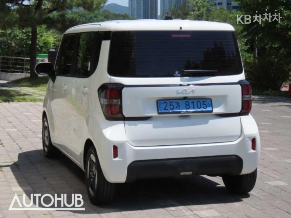 2025 - kia kia