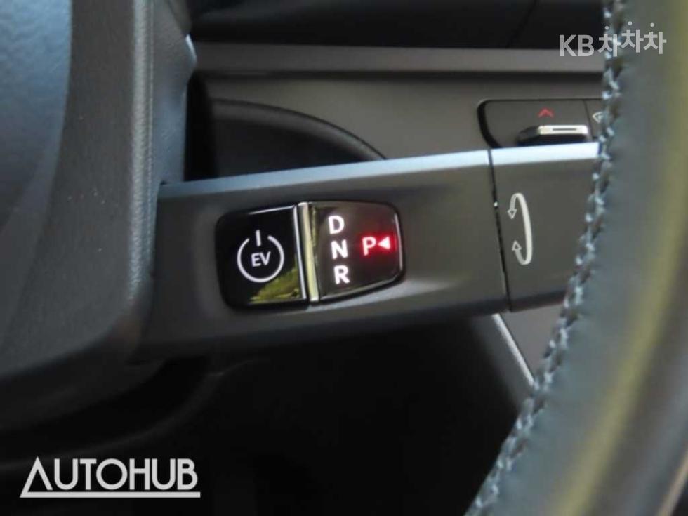 2025 - kia kia