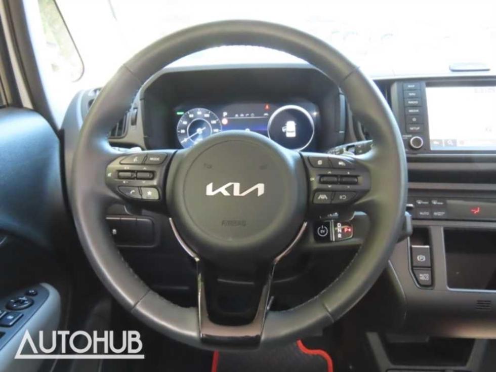 2025 - kia kia