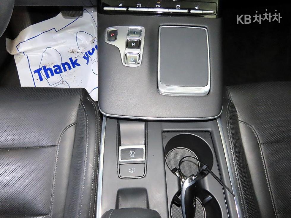 Hyundai Grandeur — miniaturë 12