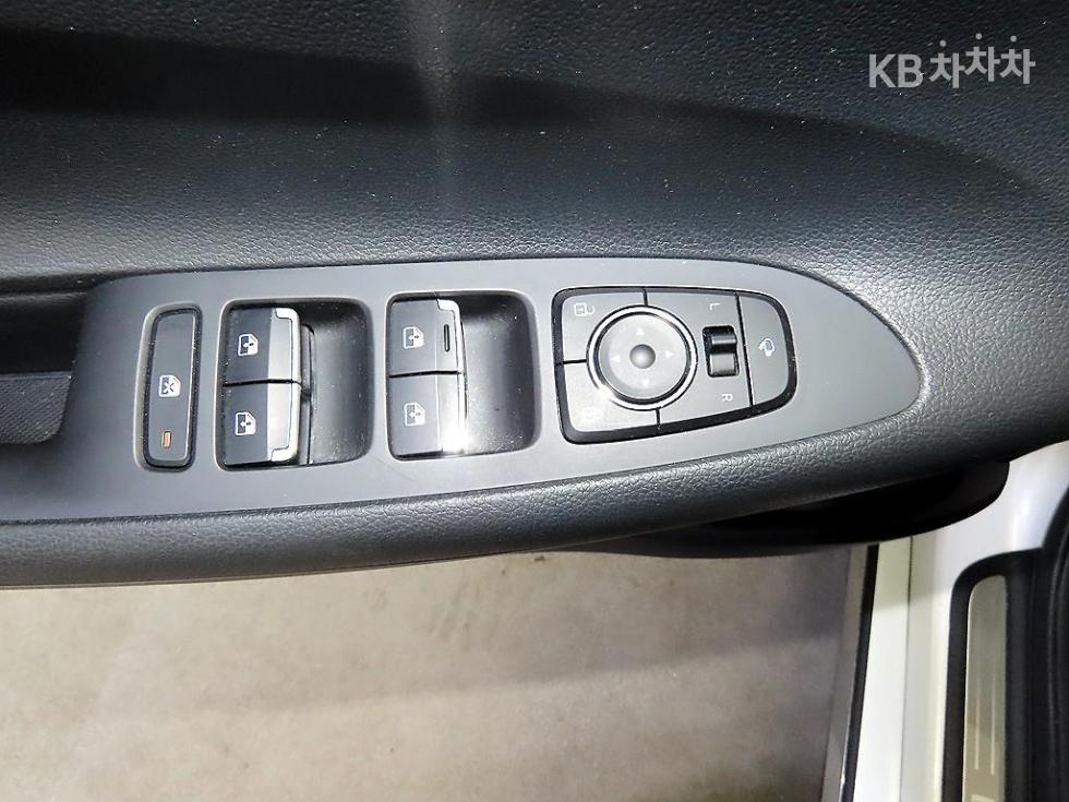 Hyundai Grandeur — miniaturë 13