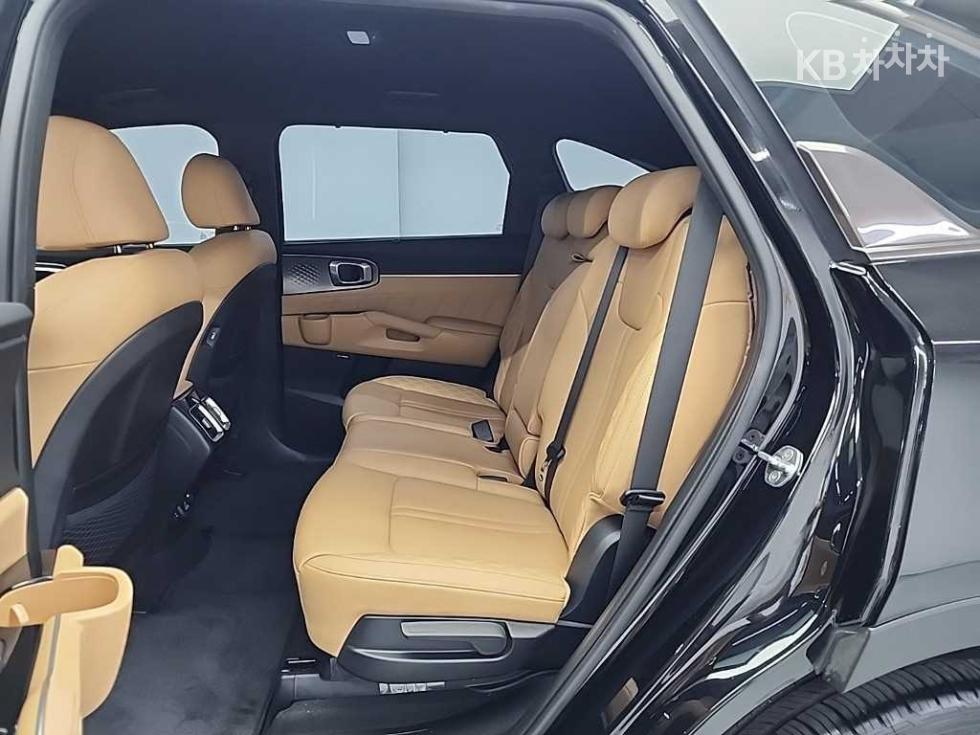 2022 - kia sorento
