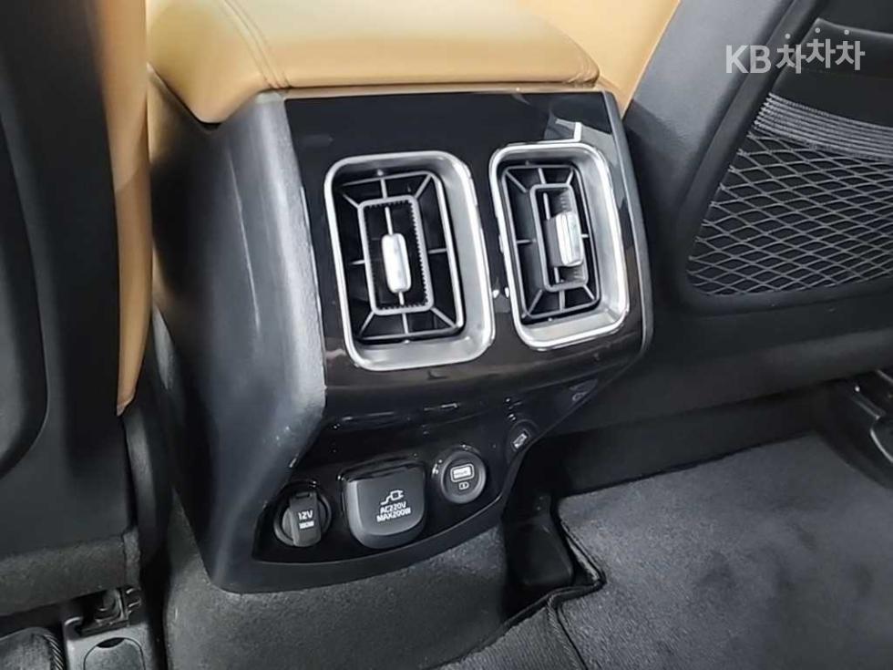 2022 - kia sorento