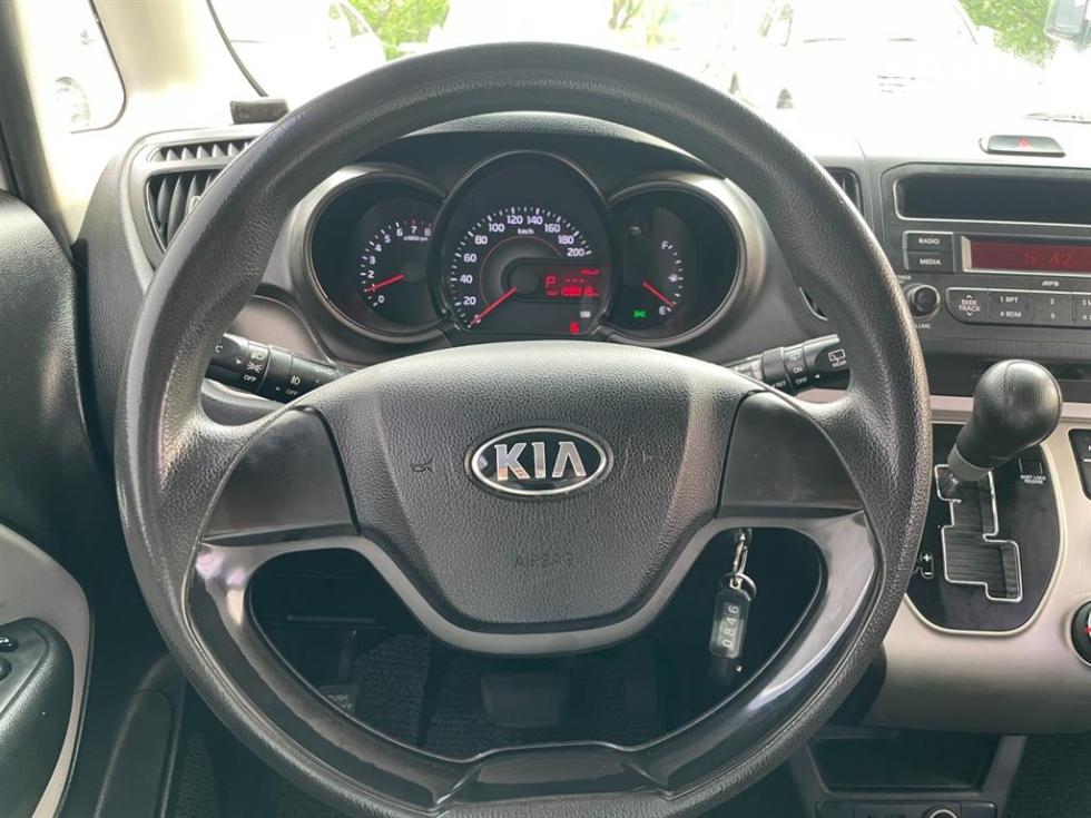 2016 - kia ray-ban