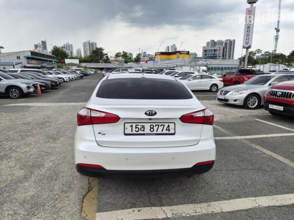 2013 - kia k3