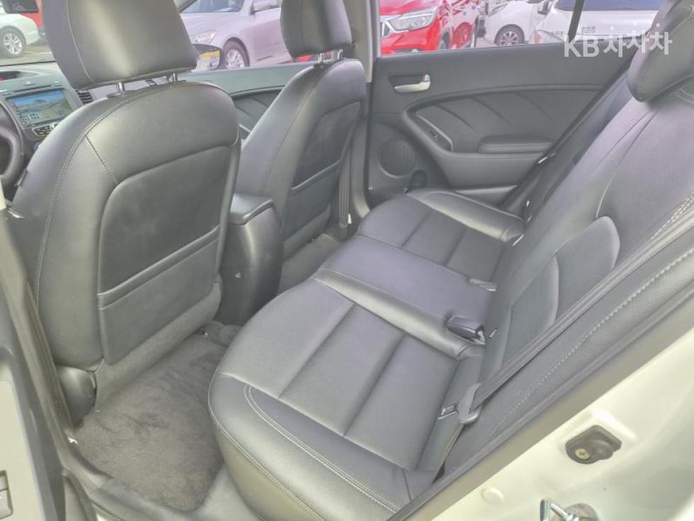 2013 - kia k3