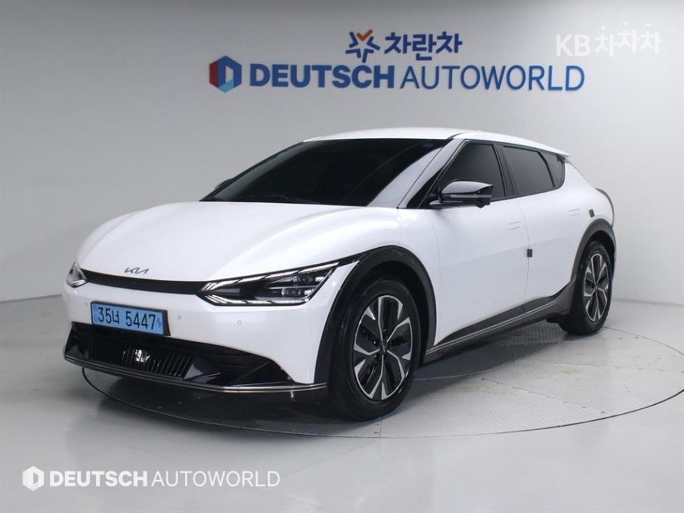 기아 EV6 롱 레인지 2WD 어스