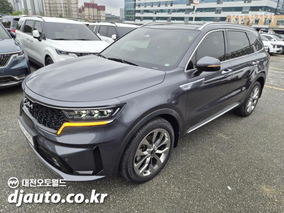 2023 - kia sorento
