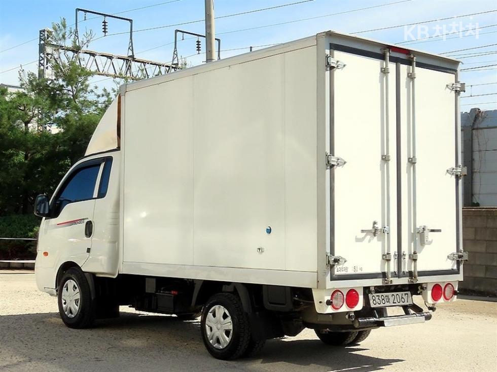 2024 - kia bongo iii