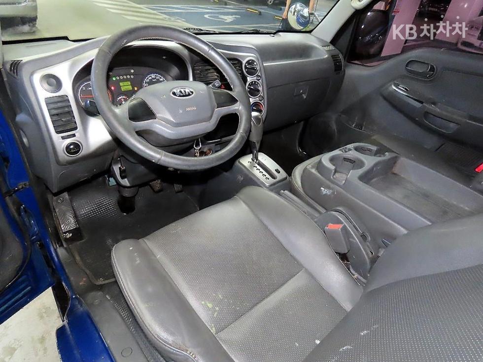 2016 - kia bongo iii