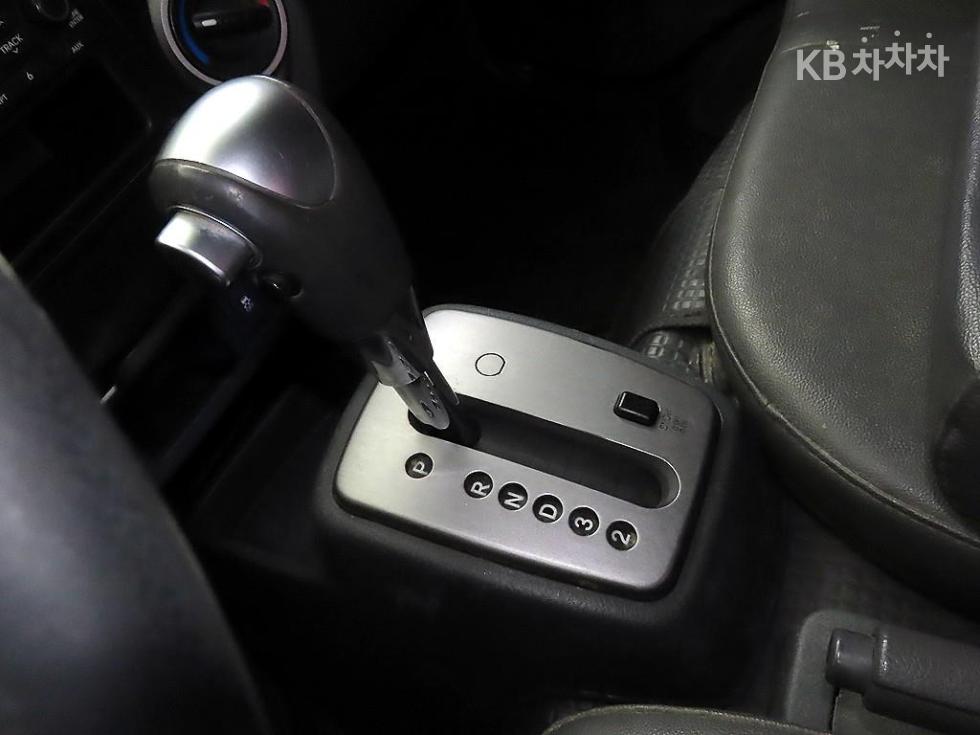 2016 - kia bongo iii