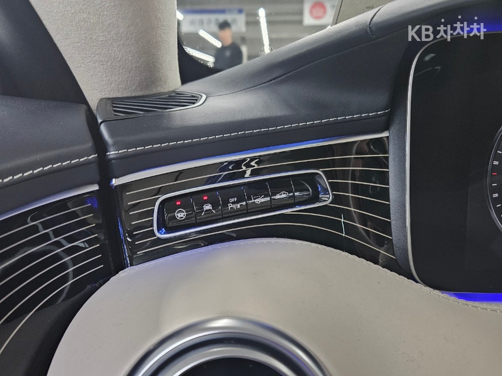 Mercedes-Benz S-klasse — miniaturë 22