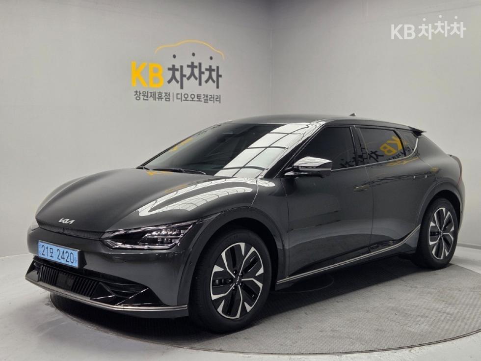 기아 EV6 롱 레인지 2WD 어스