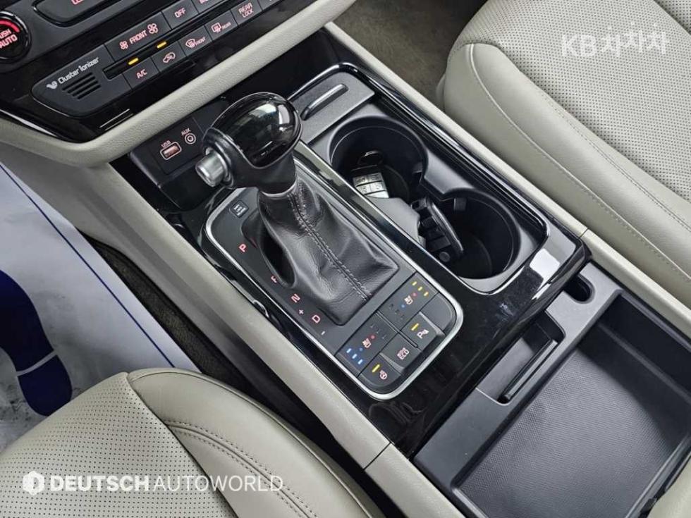 2015 - kia carnival
