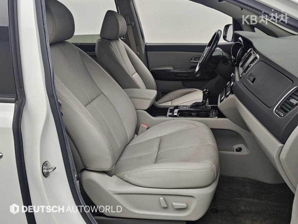 2015 - kia carnival