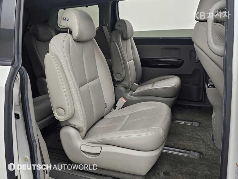 2015 - kia carnival