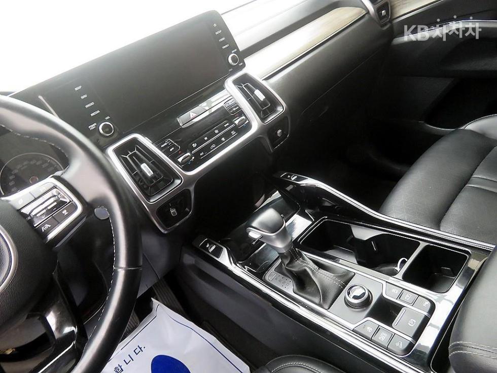 2022 - kia sorento