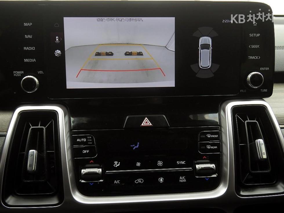 2022 - kia sorento