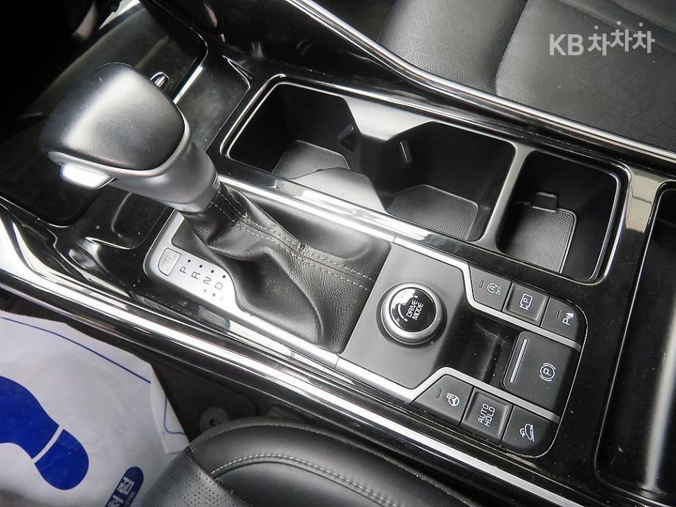 2022 - kia sorento