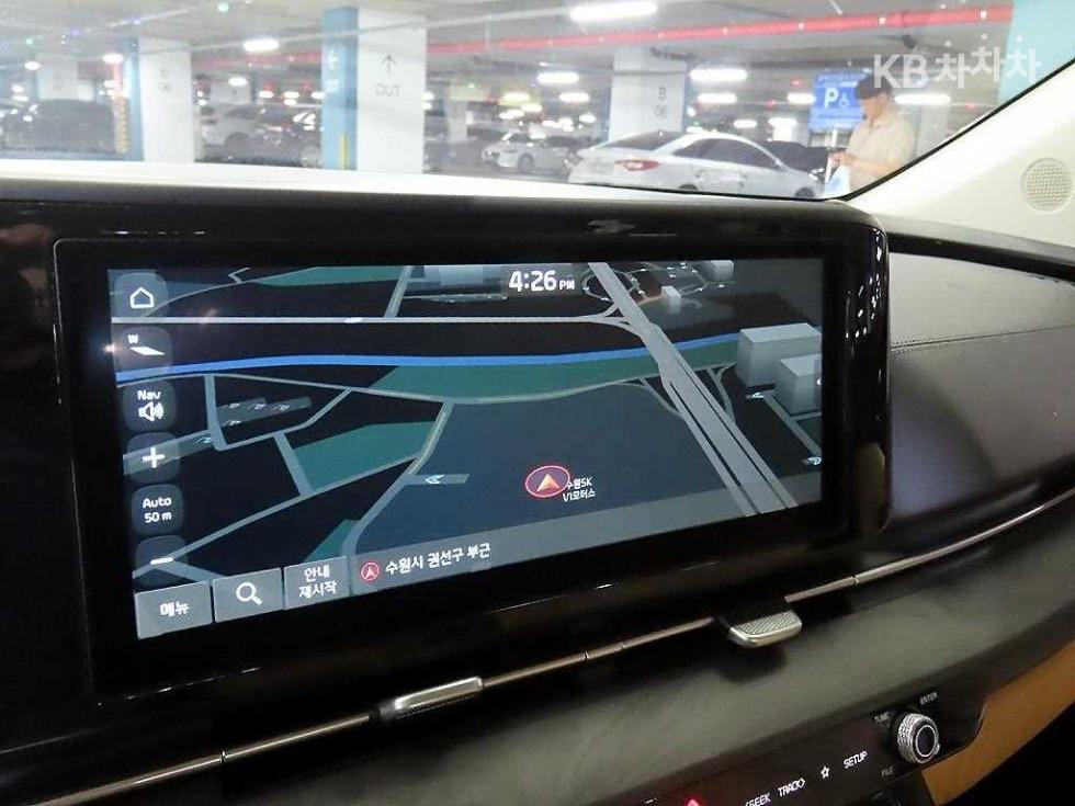2023 - kia carnival