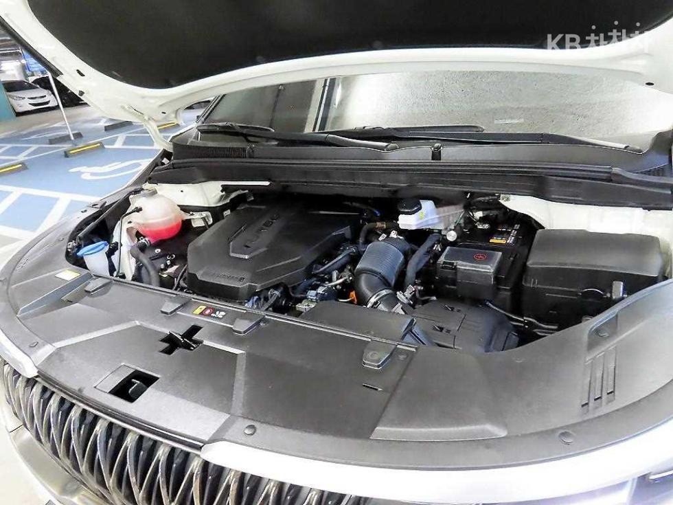 2023 - kia carnival