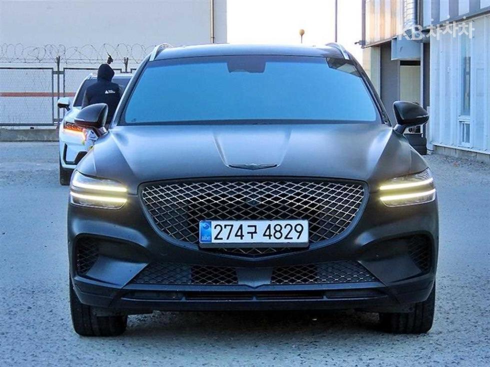 2021 Genesis GV70 Gasoline 3.5T AWD