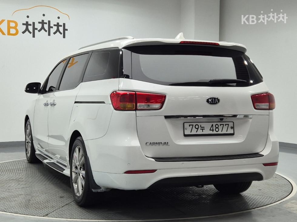 2015 - kia carnival