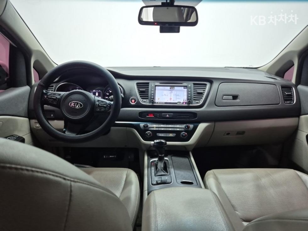 2015 - kia carnival