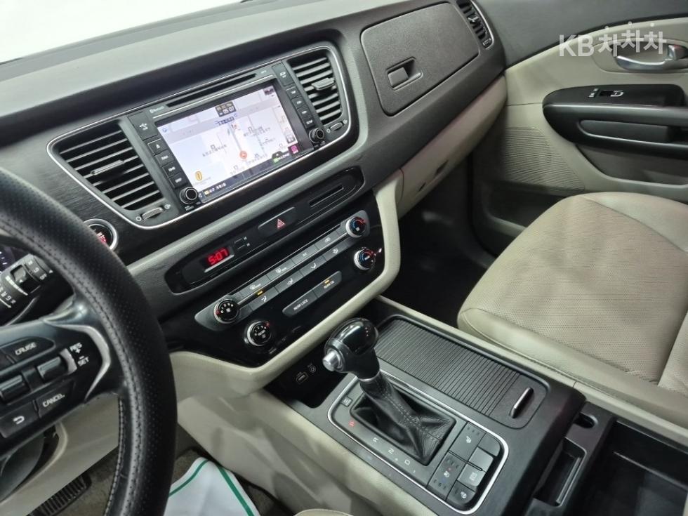 2015 - kia carnival