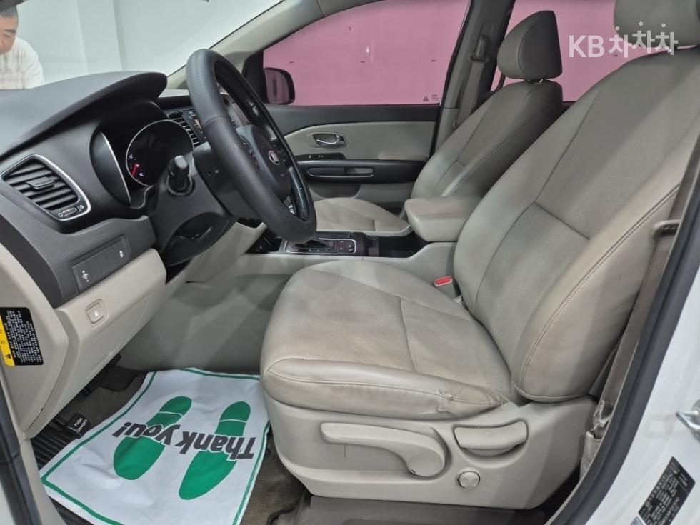 2015 - kia carnival
