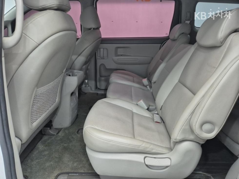2015 - kia carnival