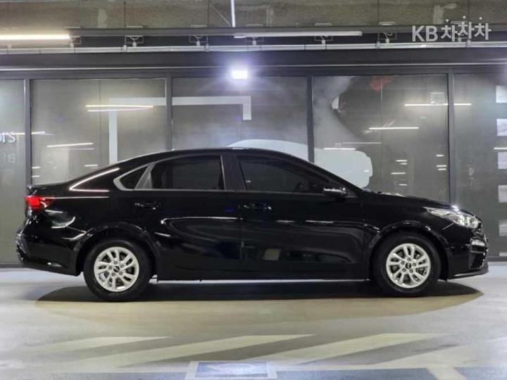 Kia K3 1.6 Gasoline Prestige — фото 3