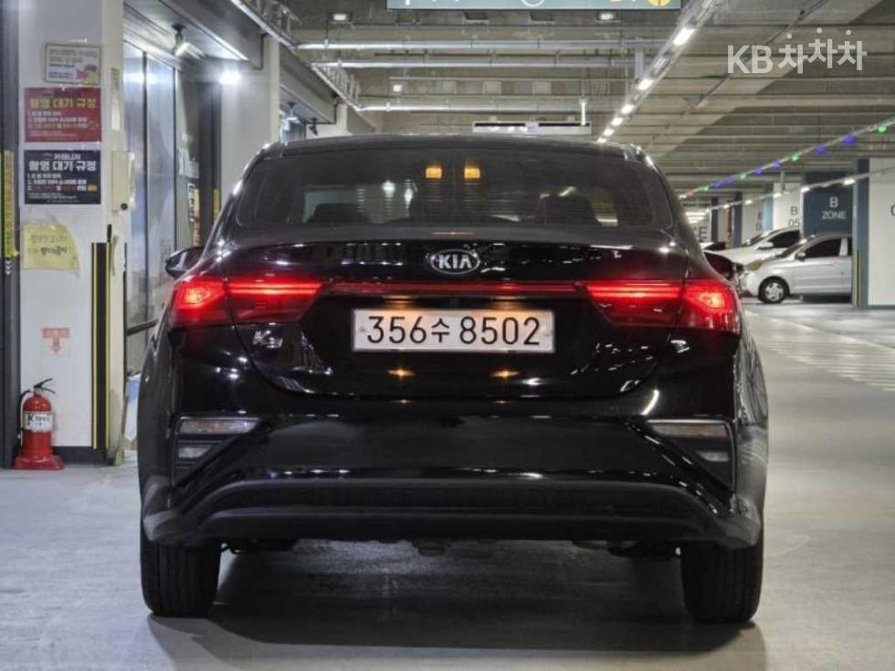 2021 - kia k3