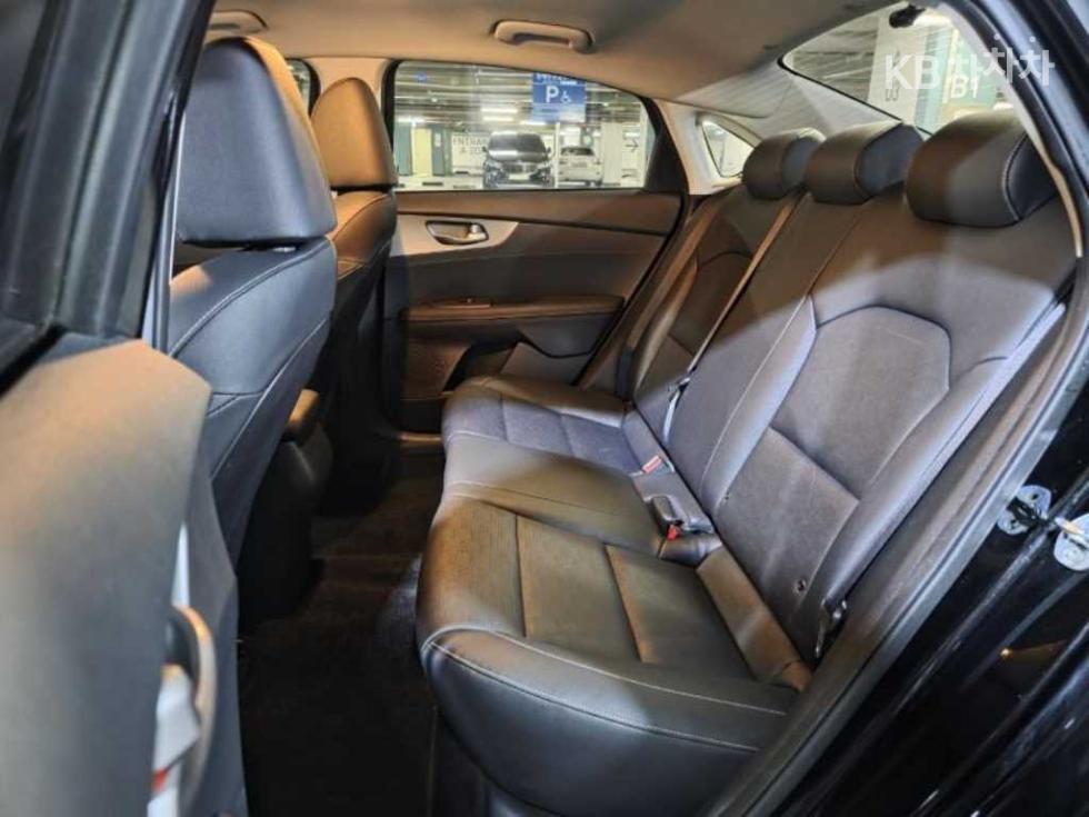 2021 - kia k3