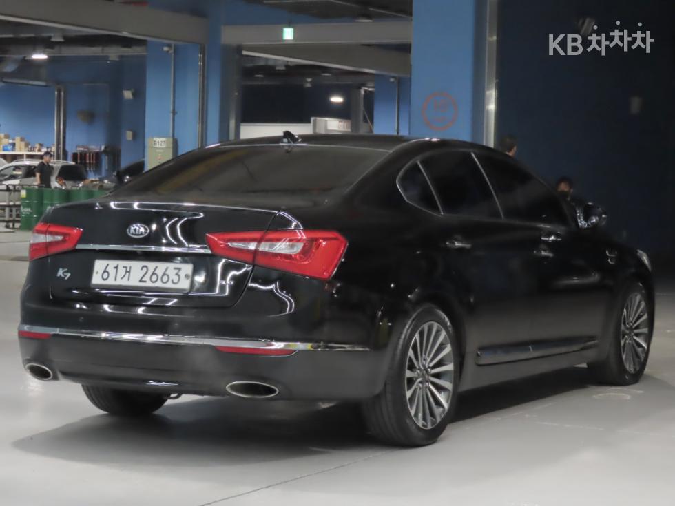 2013 - kia k7