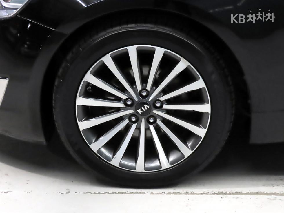 2013 - kia k7