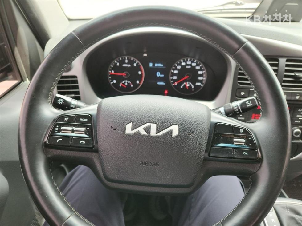 2023 - kia bongo iii
