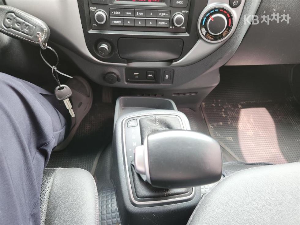 2023 - kia bongo iii